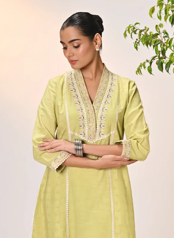 Mehnaz Green Embroidered Cotton Linen Kurta Set for Women